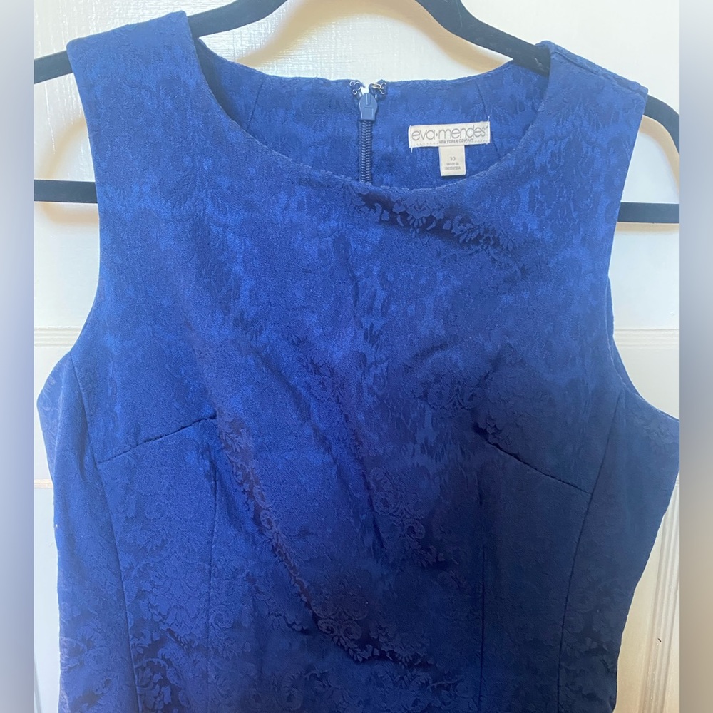 EUC Eva Mendes Midi Dress NY & Co
ALine Sleeveless Dress ✨✨✨